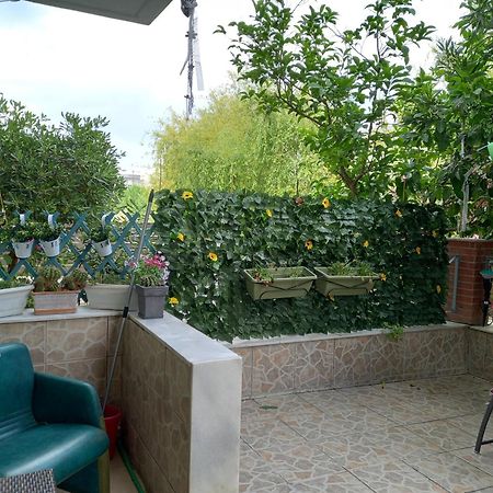 Peramos Apartments Néa Péramos Εξωτερικό φωτογραφία