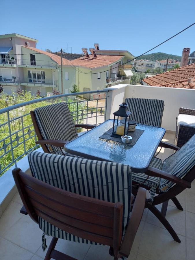 Peramos Apartments Néa Péramos Εξωτερικό φωτογραφία